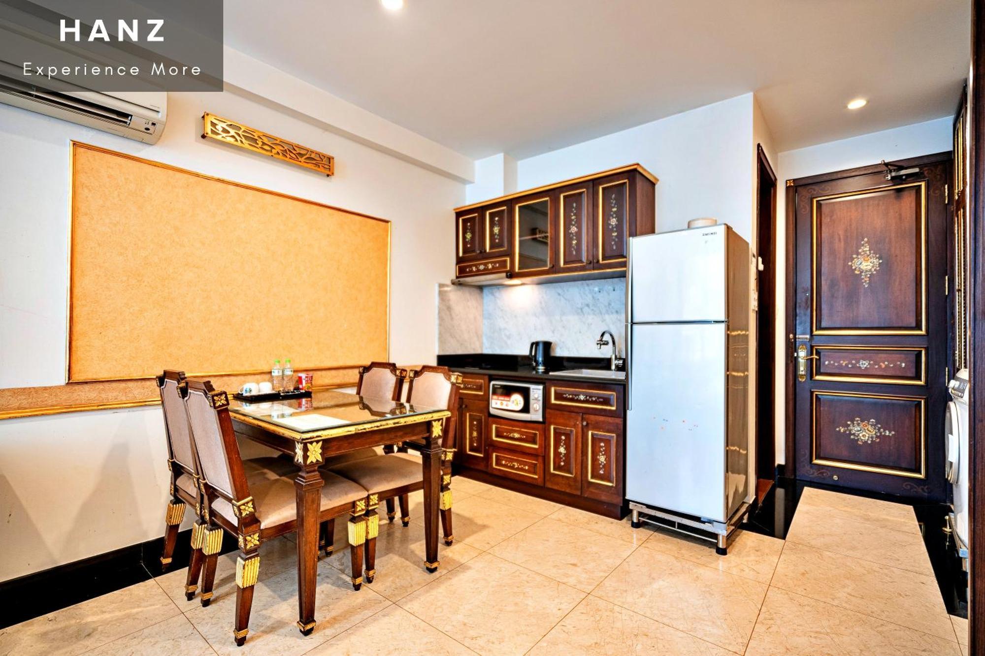 Hanz Business 345ab Tran Hung Dao Street